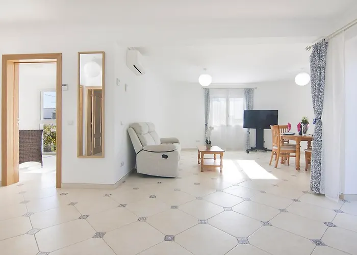 Guzman - Soleada Willa *